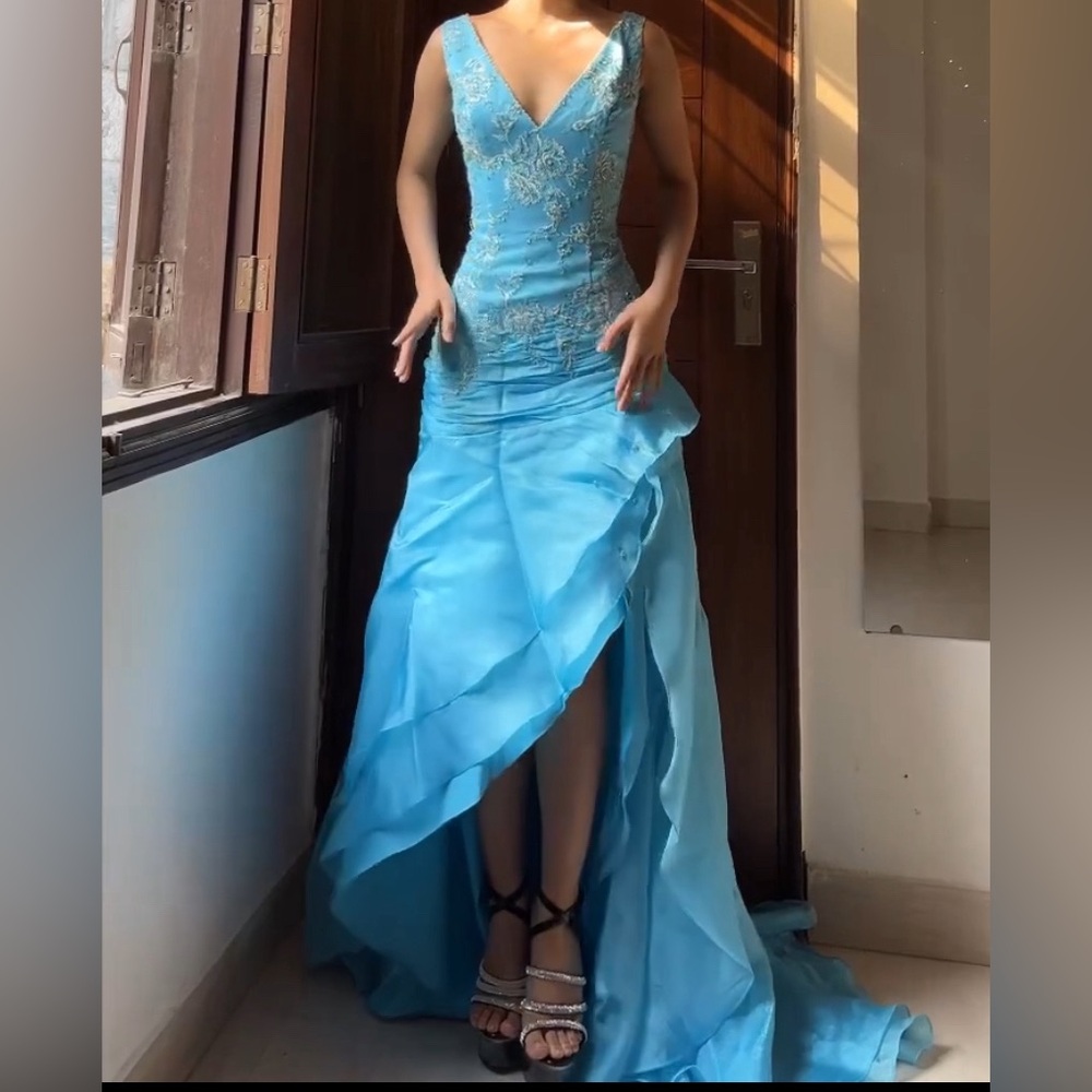 Vintage one of a kind detailing prom dress was custom made good as new